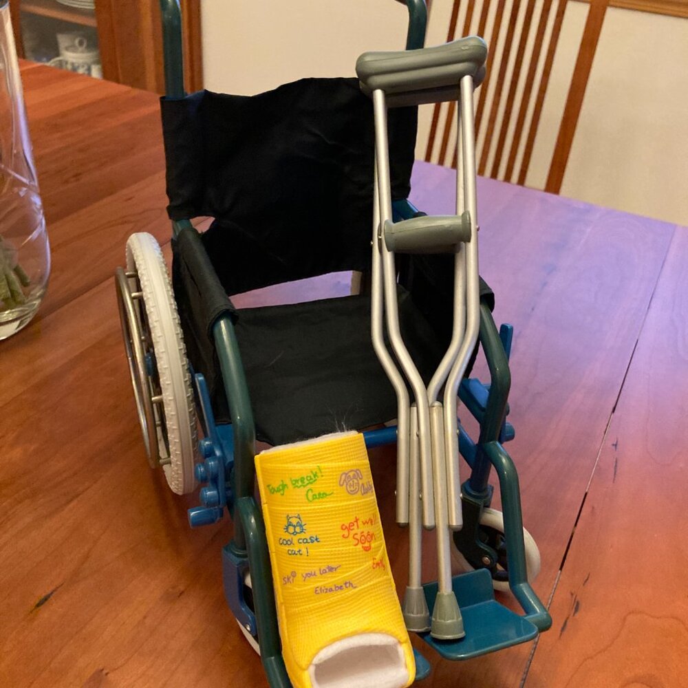 American Girl Doll of Today 1996 Wheelchair Cast Crutches for 18" Dolls VTG